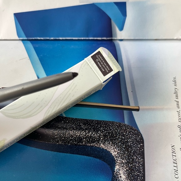 Clinique quickliner for eyes intense set #11 intense clove +aromatics 3.4oz - Picture 7 of 13